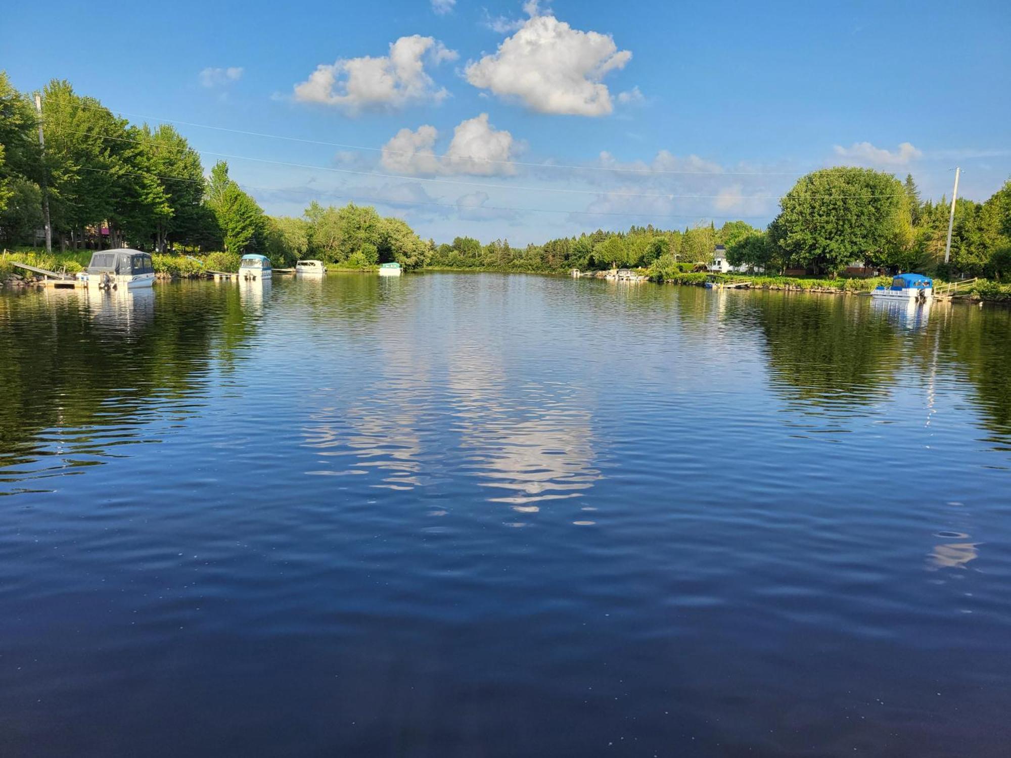 Le Reflet De La Riviere B&B Weedon-Centre Exteriér fotografie